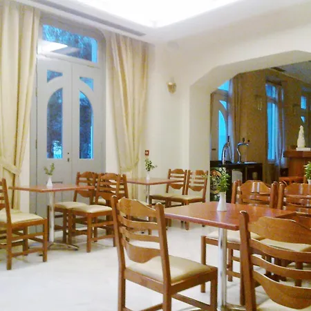Hotel Rio Athens-3